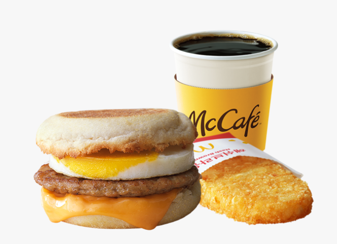 맥도날드 맥모닝 대표 메뉴인 소시지 에그 맥머핀 세트